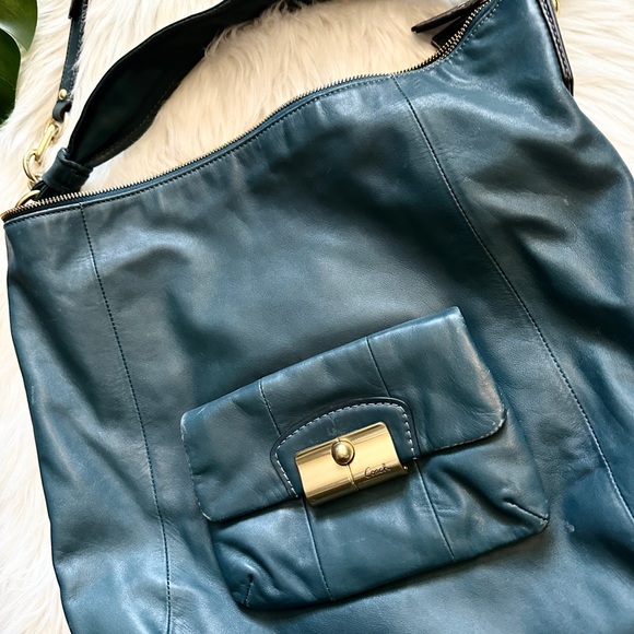 ❤️ Stunning RARE  Coach Purse - Picture 2 of 14